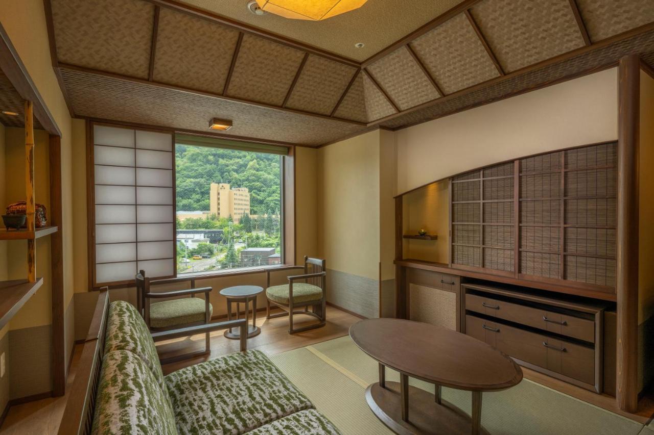 Jozankei Onsen Yurakusoan Hotel Sapporo Exterior photo